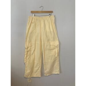 Cream Wild Fable Wide Leg Parachute Cargo Pants | Baggy - (Women's L)